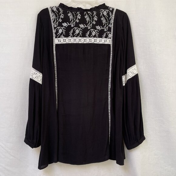 Daniel Rainn Blouse Womens 1X Top Purple Black Boho Whimsigoth Floral Western - Picture 3 of 10